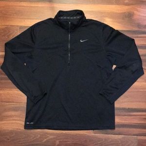 ✔️Nike DRI-FIT quarter zip